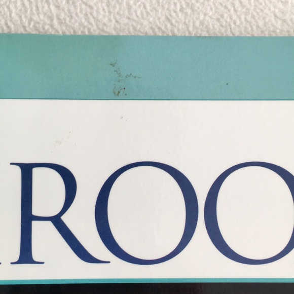 🆓 Free with Purchase “Bathroom Idea Book” by Taunton Home - Picture 9 of 16